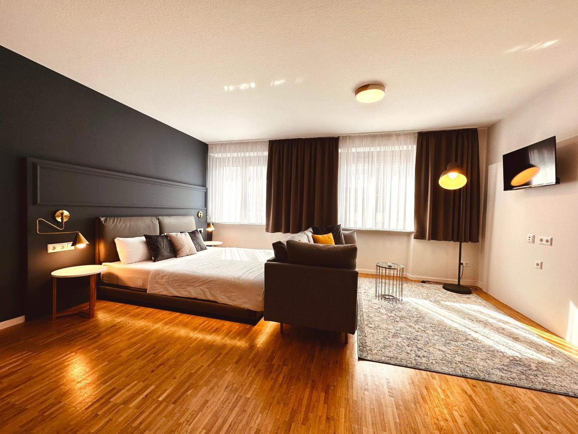 Stadthaus Neckarsulm Serviced Apartments - Stadthaus Schrade Exterior foto